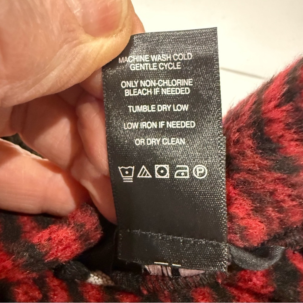 NWT Ali Miles Patchwork Jacket Black Red Artsy Cardigan Boho Size Small Petite - Picture 15 of 15